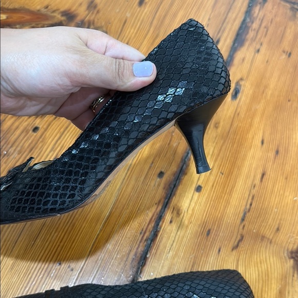 O Oscar De La Renta Bretten Women’s Black Leather Snake Skin Heels Size 7 M - Picture 7 of 16